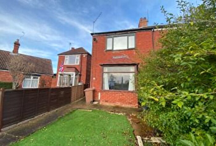 2 Bedroom Semi-Detached House To Rent In Station Road, Preston, HU12