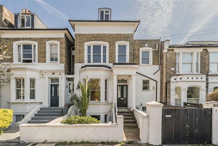 5 Bedroom Property To Rent In Percy Road, London, W12