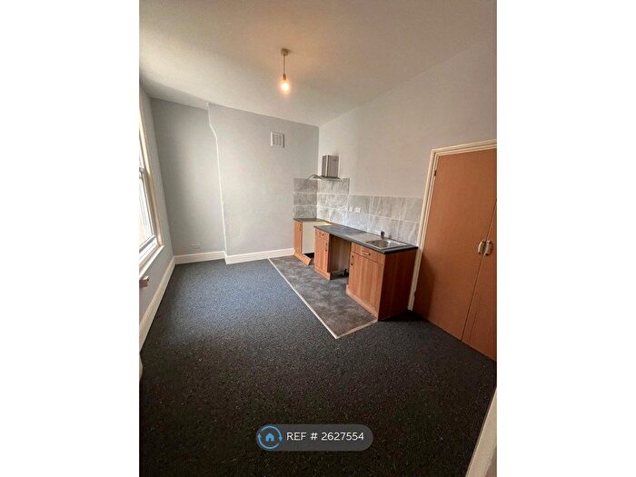 2 Bedroom Flat To Rent In St. Johns Road, St. Leonards-On-Sea, TN37