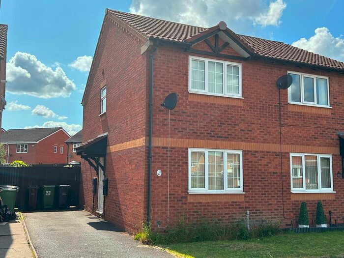 2 Bedroom Semi-Detached House To Rent In Barn Farm Close, Bilston, WV14