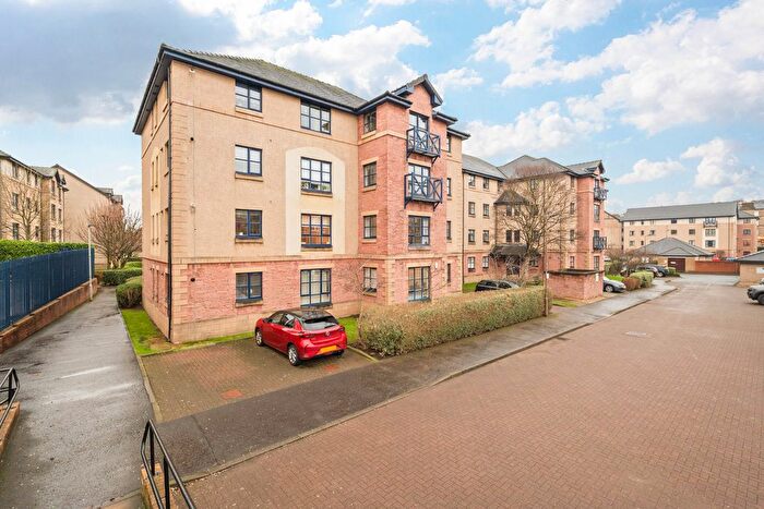 1 Bedroom Flat For Sale In / Russell Gardens, Edinburgh, EH12