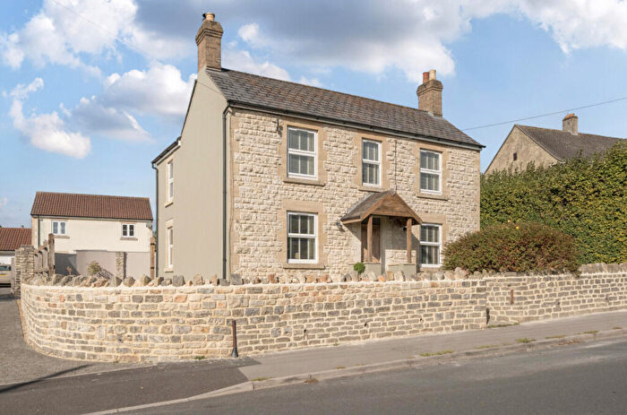3 Bedroom Detached House For Sale In Paulton Road, Midsomer Norton, Midsomer Norton, Radstock, BA3