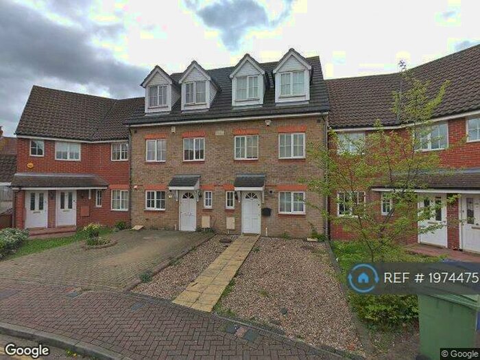 3 Bedroom Terraced House To Rent In Plymouth Road, Chafford Hundred, RM16