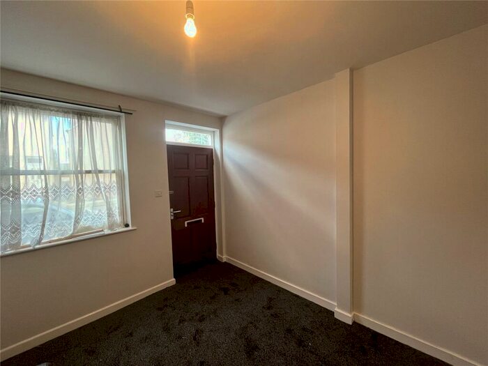 Apartment To Rent In Nottingham Road, Basford, Nottingham, NG6