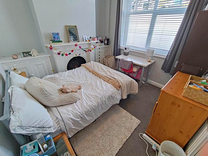 4 Bedroom House To Rent In May Street, Cathays, Cardiff, CF24