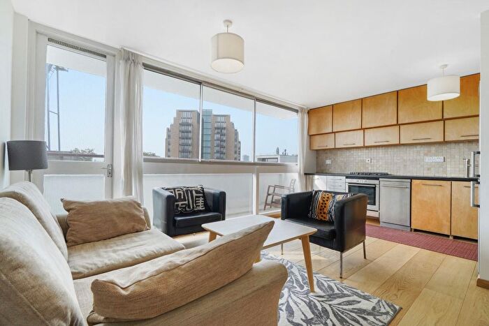 1 Bedroom Flat To Rent In Luxborough Towers, Luxborough Street, London, W1U