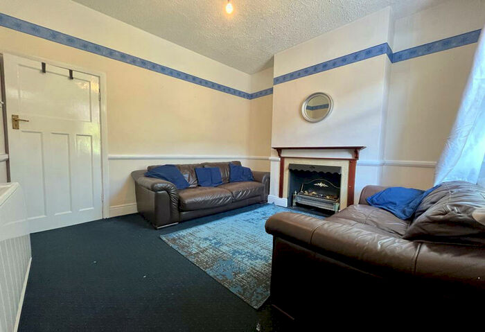 2 Bedroom Terraced House To Rent In Hastings Road, Coventry, CV2