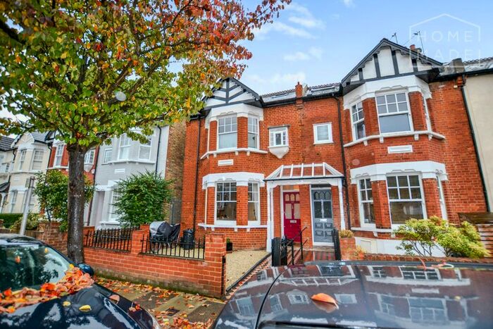 4 Bedroom Semi-Detached House To Rent In Amyand Park Road, Twickenham, TW1