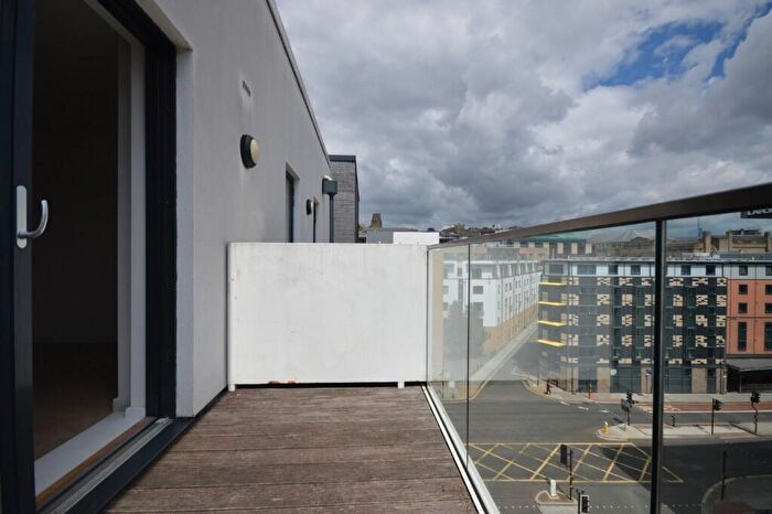 1 Bedroom Flat To Rent In Flat Canons Gate, Canons Way, Bristol, BS1