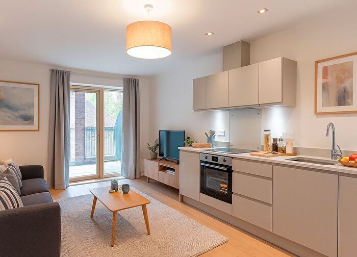 1 Bedroom Flat For Sale In John George Apartments, Purley, CR8
