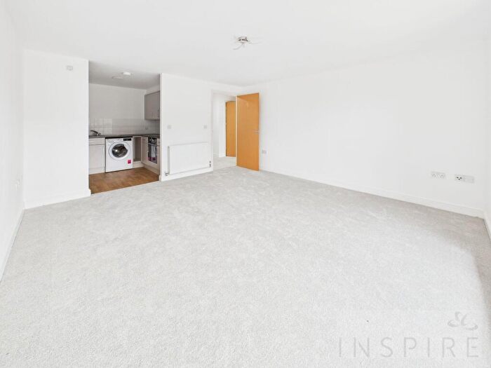 1 Bedroom Apartment For Sale In Commonwealth Drive, Howlands Court, RH10
