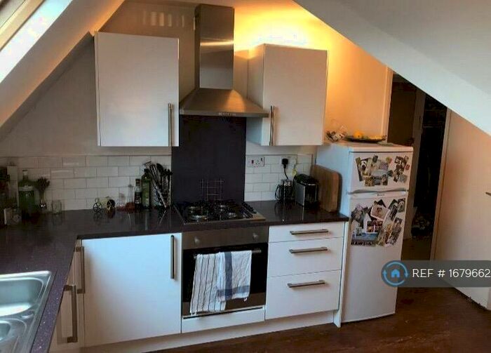 1 Bedroom Flat To Rent In Ferme Park Road, London, N8