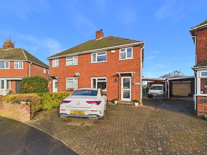 4 Bedroom Semi Detached House For Sale In Orchard Way, Churchdown, Gloucester, GL3