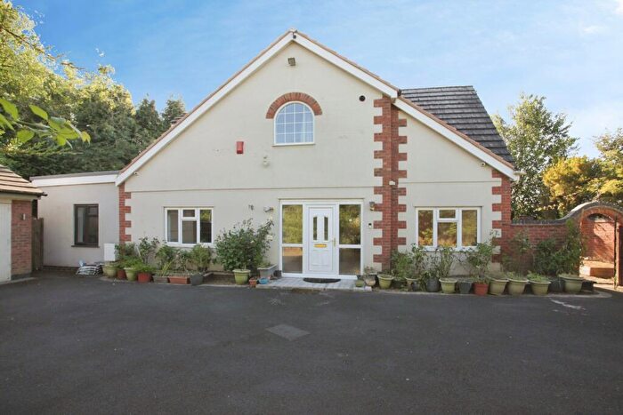 4 Bedroom Detached House To Rent In Dunchurch Road, Rugby, CV22