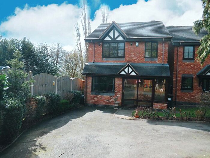 3 Bedroom Detached House To Rent In Hazel Avenue, Sutton Coldfield, B73