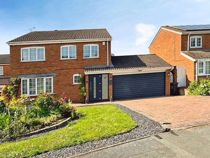 4 Bedroom Detached House For Sale In Ledbury Close, Oadby, LE2