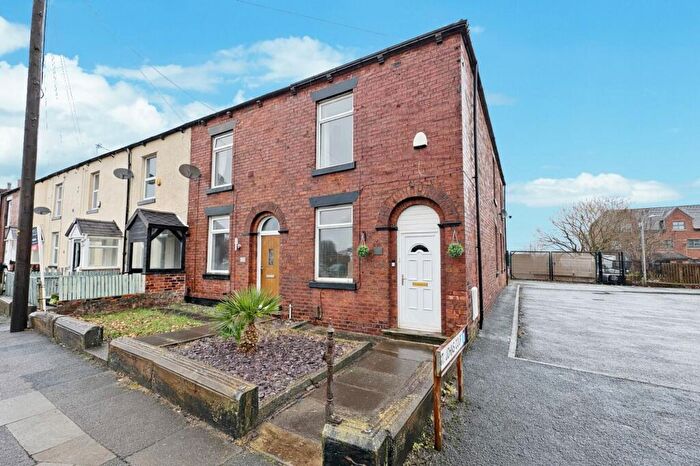 3 Bedroom Terraced House For Sale In Chorley Road, Westhoughton, BL5