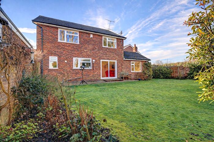 4 Bedroom Detached House For Sale In Hoppers Way, Great Kingshill, High Wycombe, Buckinghamshire, HP15