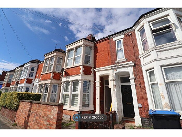 2 Bedroom Flat To Rent In London Road, Northampton, NN4
