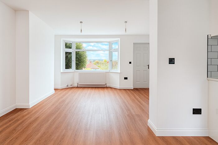 3 Bedroom Semi-Detached House To Rent In Woodbrook Road, London, SE2