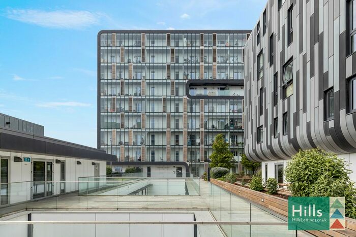 2 Bedroom Flat To Rent In Love Lane, London, SE18