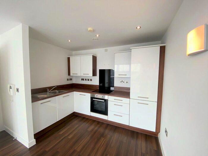 2 Bedroom Apartment To Rent In Bedroom Apartment - Gateway Plaza, Barnsley, S70