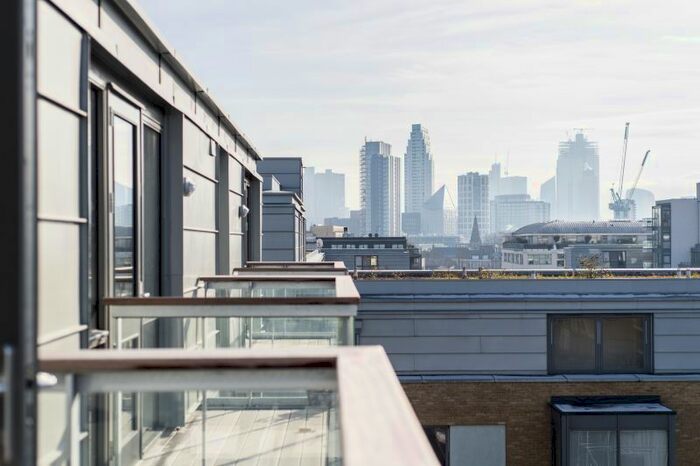 1 Bedroom Flat For Sale In Packington Square, Ann Street, N1