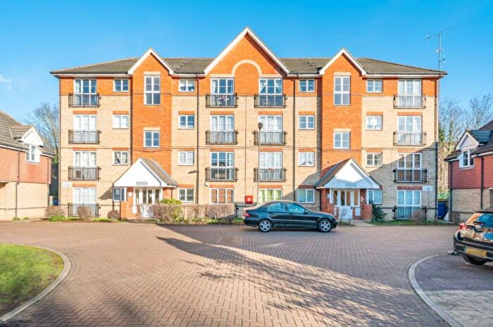 2 Bedroom Flat To Rent In Joseph Hardcastle Close, London, SE14