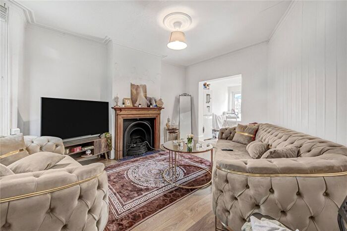 2 Bedroom Detached House To Rent In Chaplin Road, London, NW2