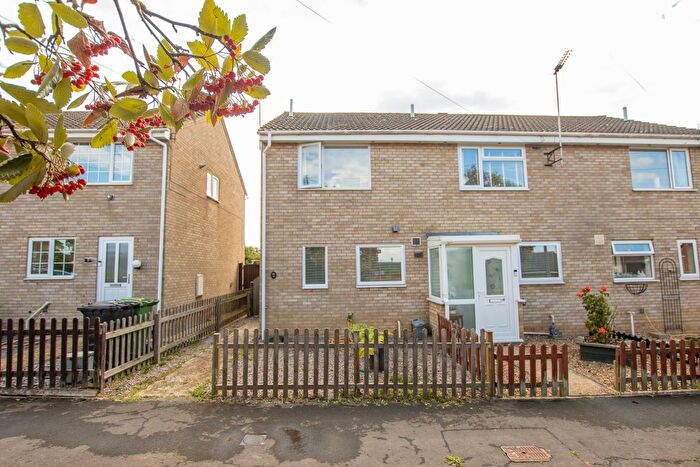 2 Bedroom Semi-Detached House For Sale In Windsor Crescent, Heacham, PE31