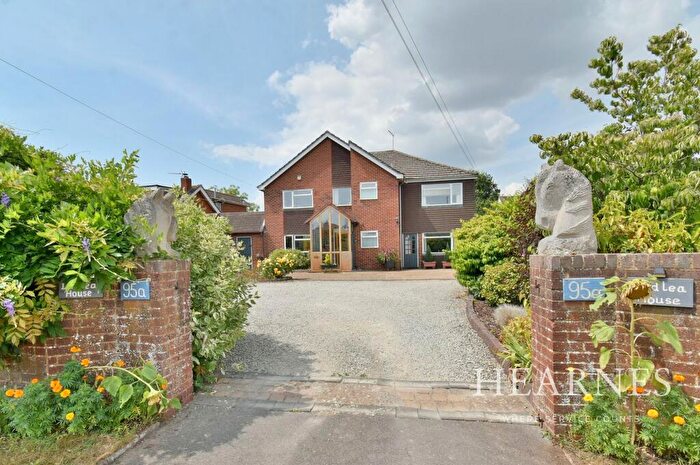 5 Bedroom Detached House For Sale In New Road, West Parley, Ferndown, BH22