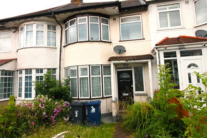 2 Bedroom Terraced House To Rent In Devonshire Road, Southall, UB1