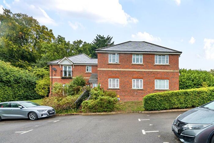 2 Bedroom Apartment To Rent In Farriers Way, Chesham, HP5