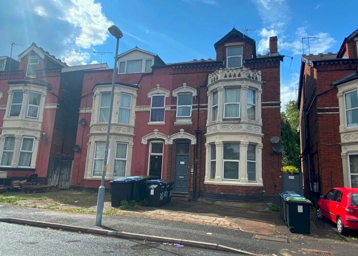 Apartment To Rent In Gillott Road, Edgbaston, Birmingham, B16