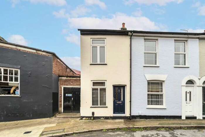 1 Bedroom Property To Rent In Burnham Street, Norbiton, Kingston Upon Thames, KT2