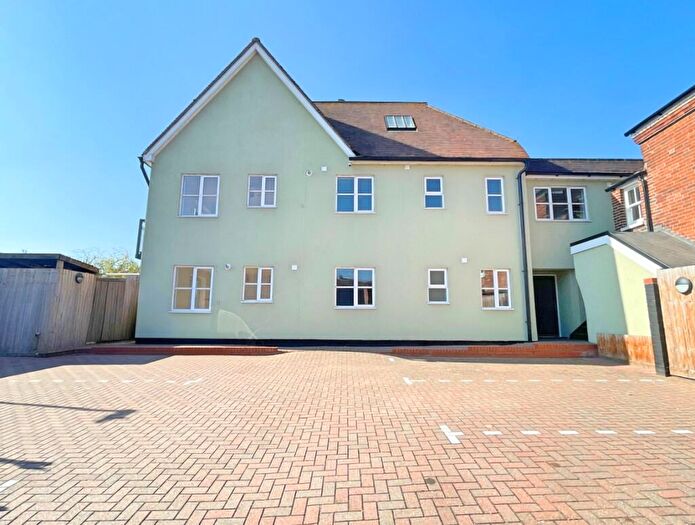 2 Bedroom Flat For Sale In October House, Kelvedon, CO5