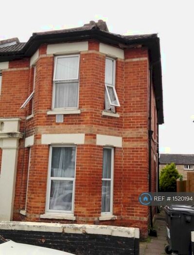 Studio To Rent In Stewart Close, Bournemouth, BH8