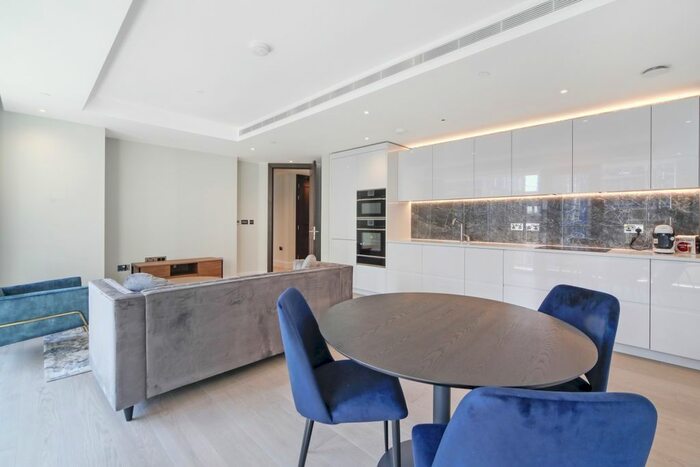 2 Bedroom Flat To Rent In Warwick Lane, London W14