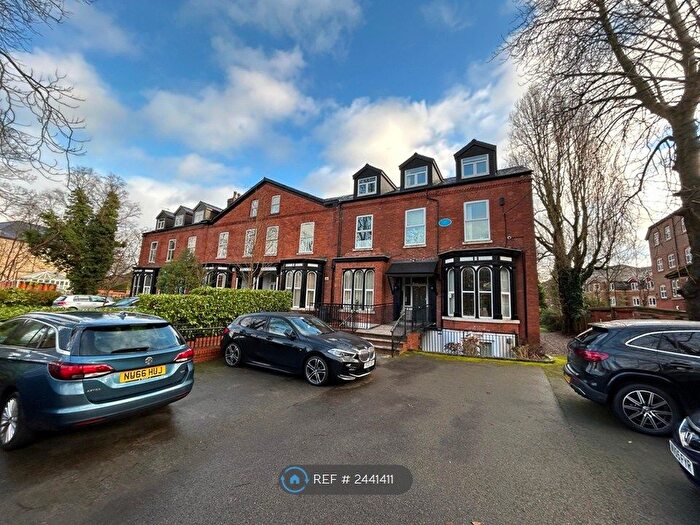 2 Bedroom Flat To Rent In Withington, Manchester, M20