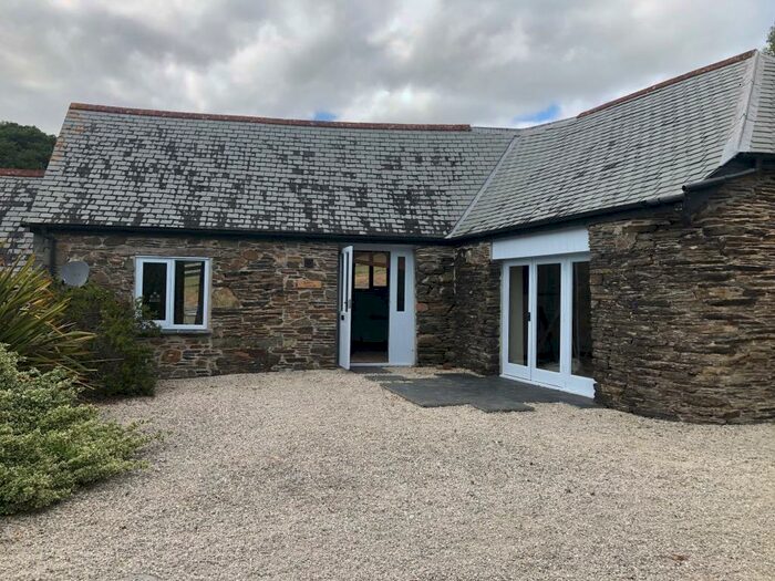 2 Bedroom Barn Conversion To Rent In Tideford, Saltash, PL12