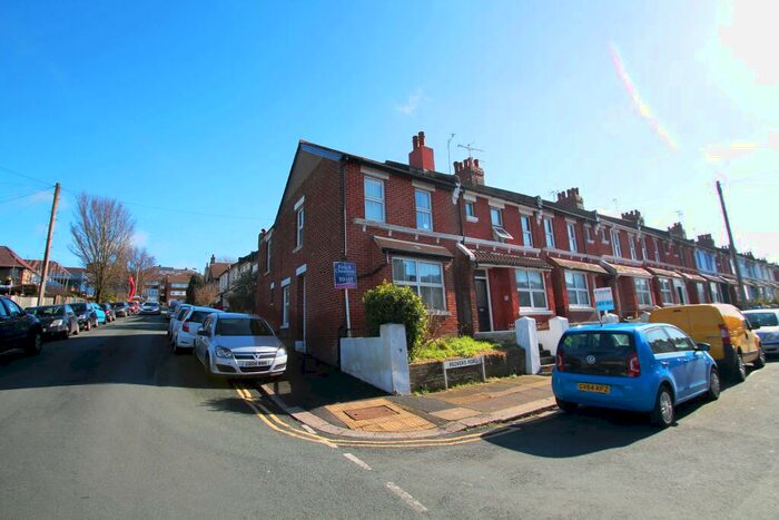 3 Bedroom House To Rent In Redvers Road, Brighton, BN2