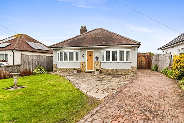 2 Bedroom Detached Bungalow For Sale In Langbury Lane, Ferring, Worthing, BN12