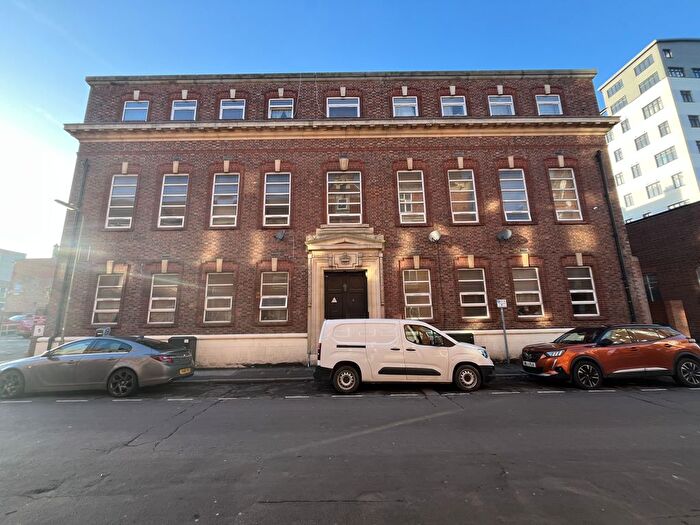 14 Bedroom Property For Sale In Flats -, Pickford House, Pickford Street, Aldershot, Hampshire, GU11