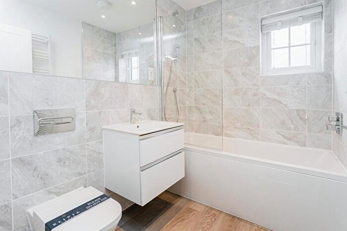 2 Bedroom Semi-Detached House For Sale In Station Road, Plumpton Green, Lewes, BN7