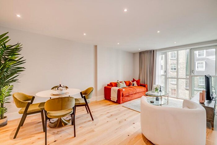 2 Bedroom Apartment To Rent In Baker Street, Marylebone, London, NW1