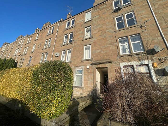 2 Bedroom Flat To Rent In G/L, Scott Street, Dundee, DD2