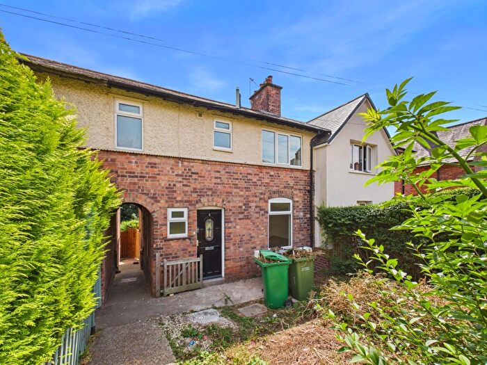 3 Bedroom Terraced House For Sale In Caunton Avenue, Nottingham, NG3