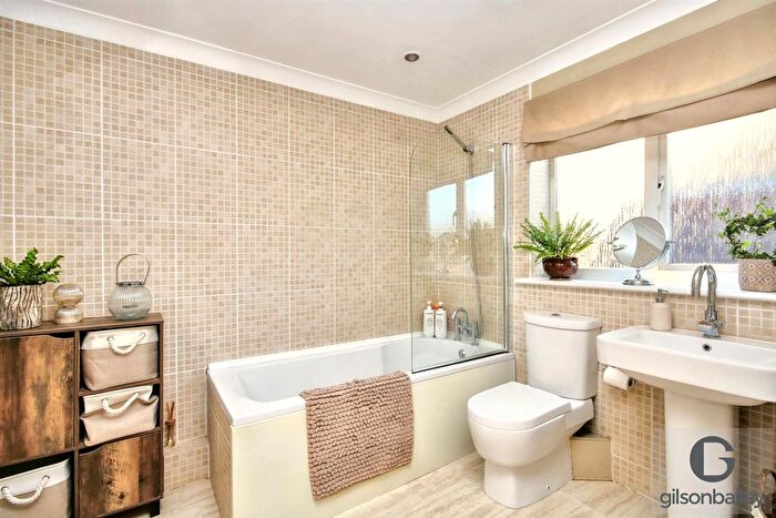 4 Bedroom Detached House For Sale In Priorswood, Taverham, NR8