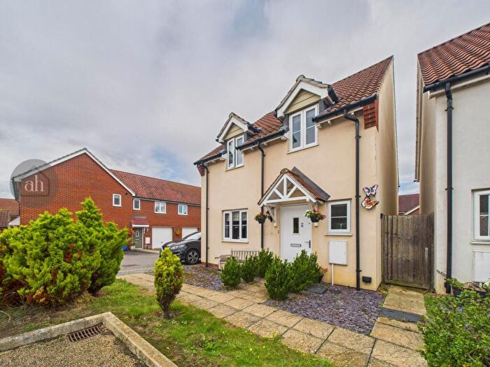 4 Bedroom Detached House For Sale In Dudding Walk, Stanton, IP31