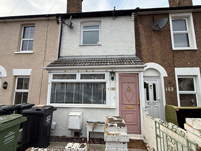 2 Bedroom Terraced House To Rent In St. Albans Road, Dartford, DA1